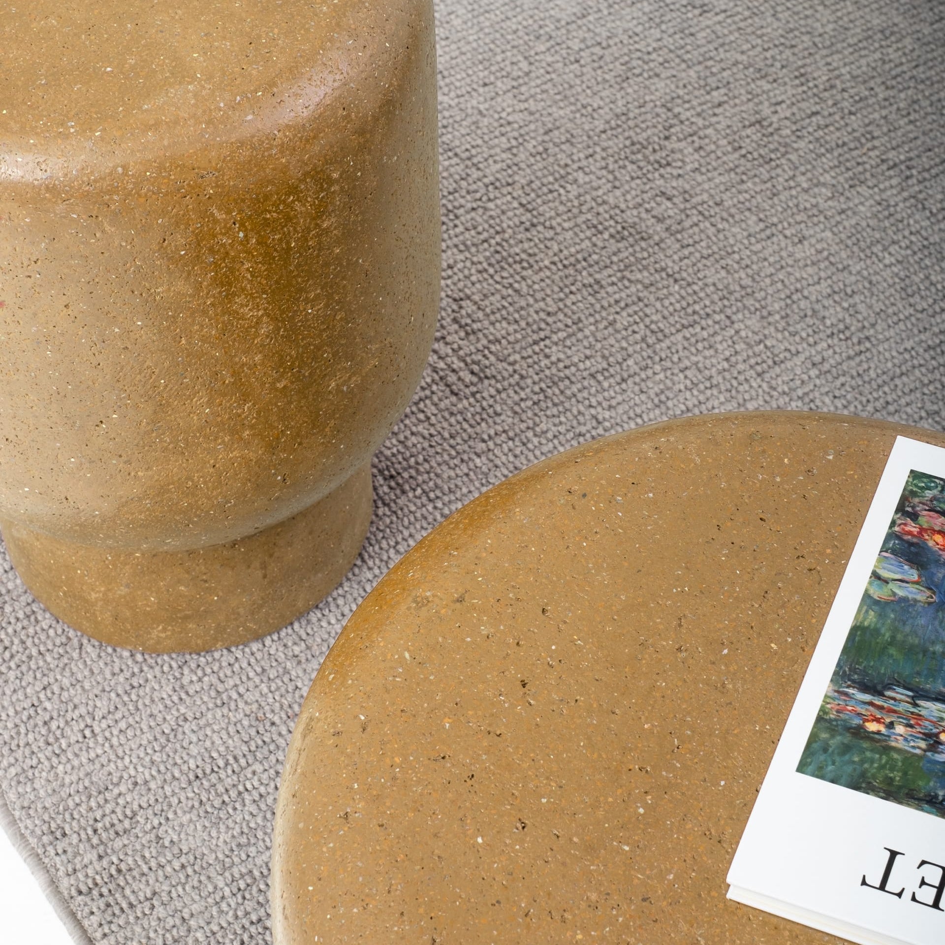 Pari Ochre Set Gelbes Beton Modernes Couchtisch-Set