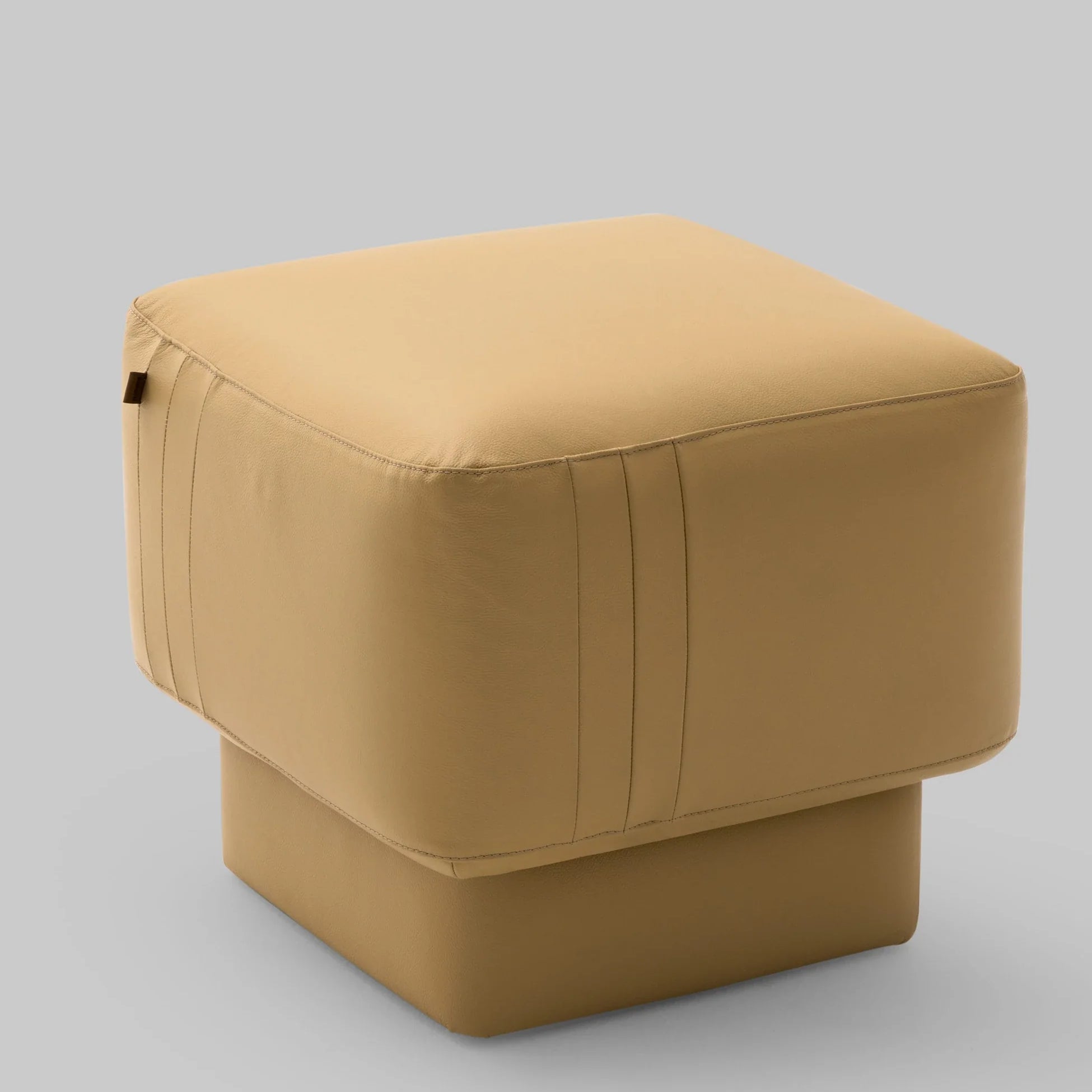Samba Ochre Leder-Puff