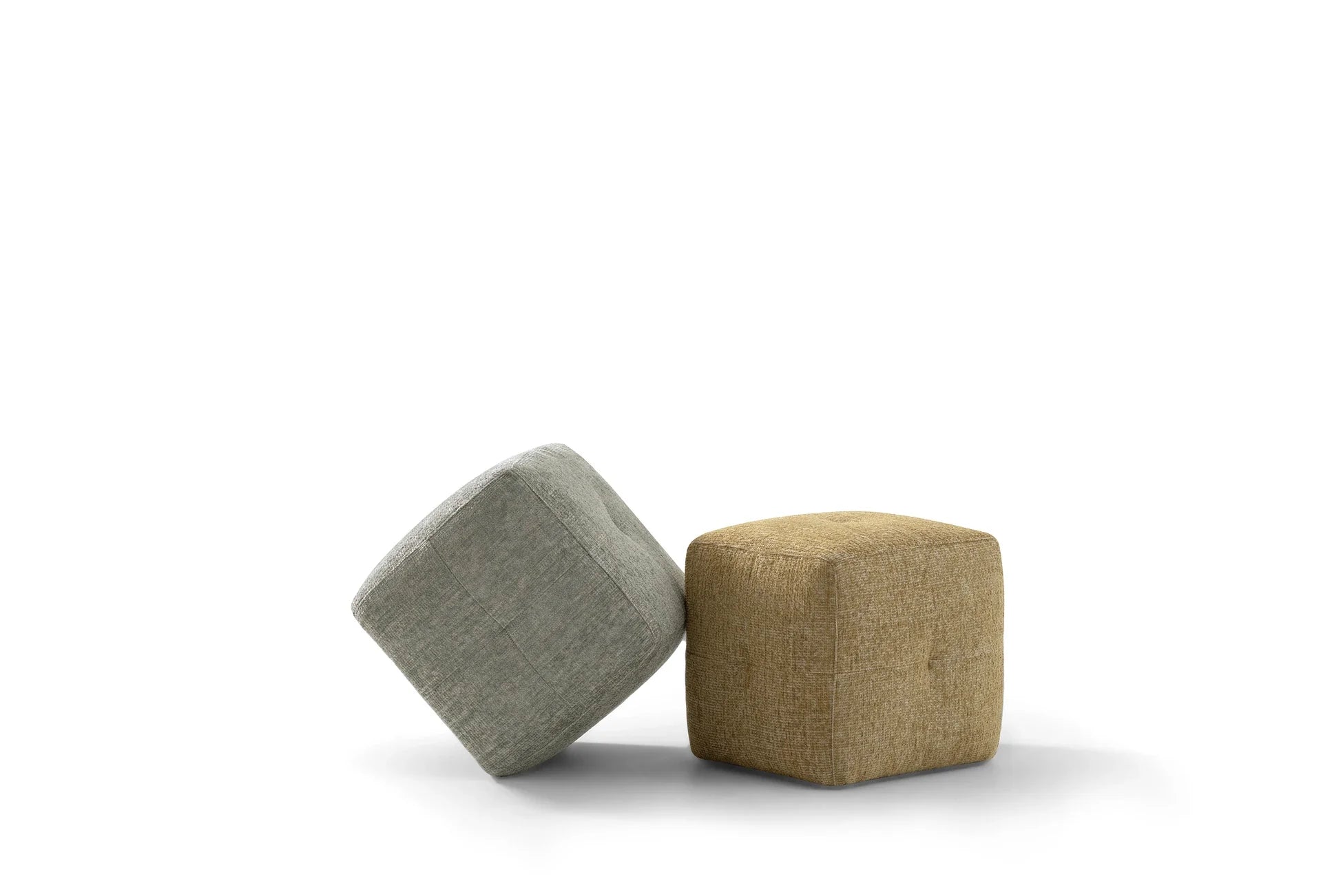 California Pouf
