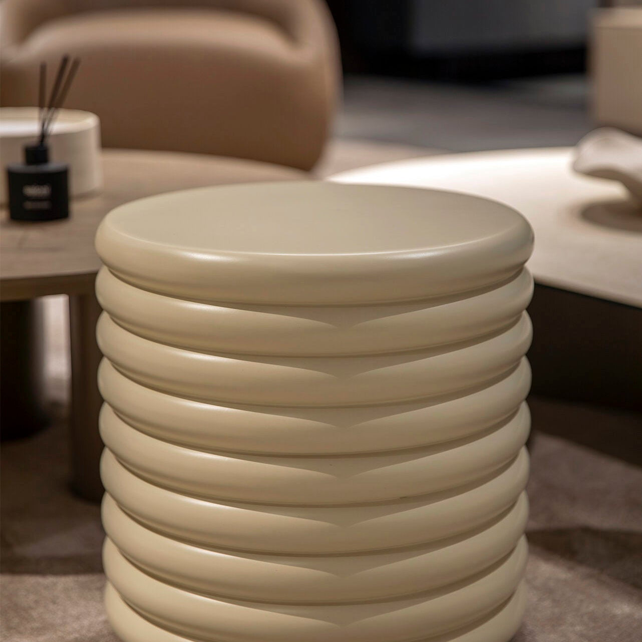 maris-side-table-ima1.jpg